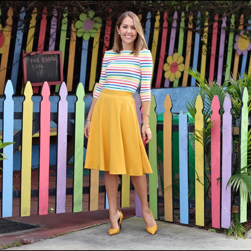 Mustard skirt